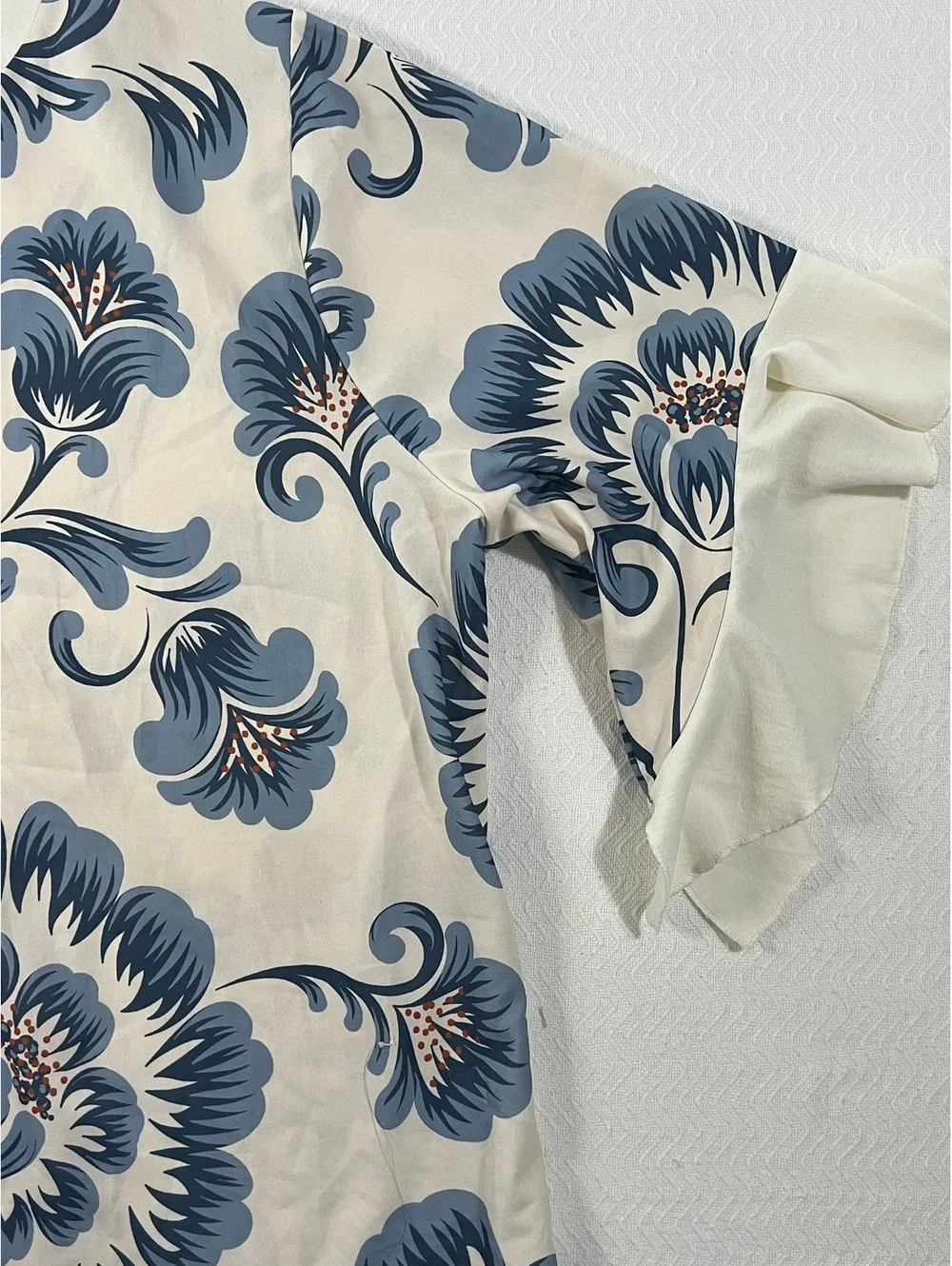 Catherine's Plus Size 3XL Floral Print Ruffle Sleeve Top - Picture 4 of 6